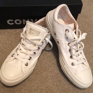 Converse All Stars size 9